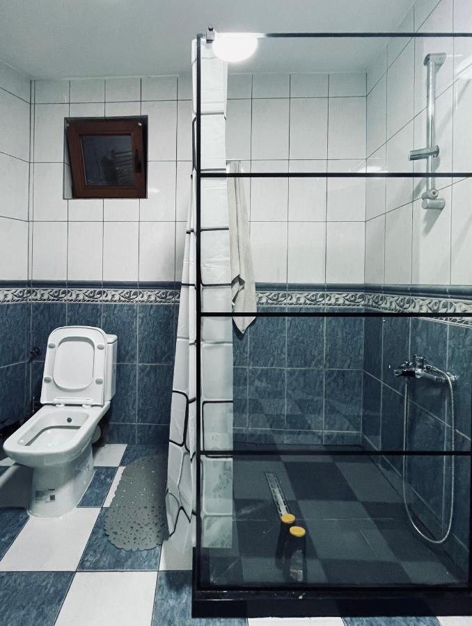 Hostel Prishtina Backpackers 普里什蒂纳 外观 照片