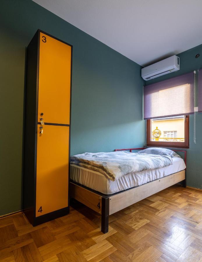 Hostel Prishtina Backpackers 普里什蒂纳 外观 照片